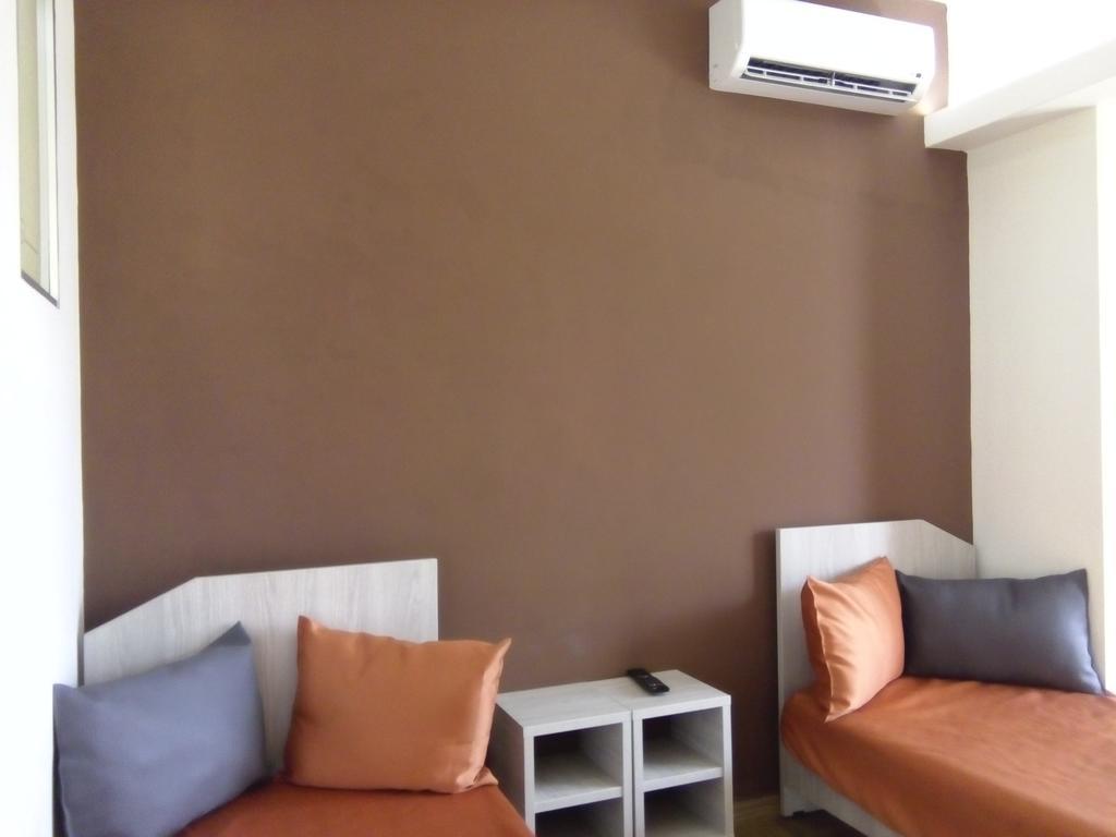 Karavos Hotel Apartments Archangelos  Værelse billede