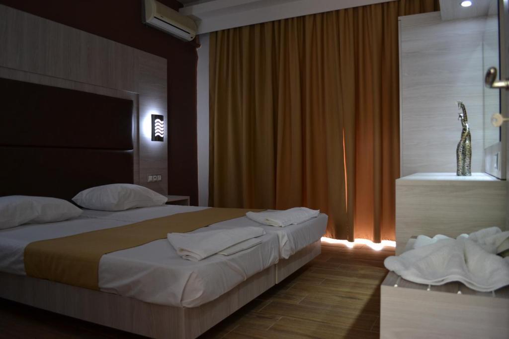 Karavos Hotel Apartments Archangelos  Eksteriør billede